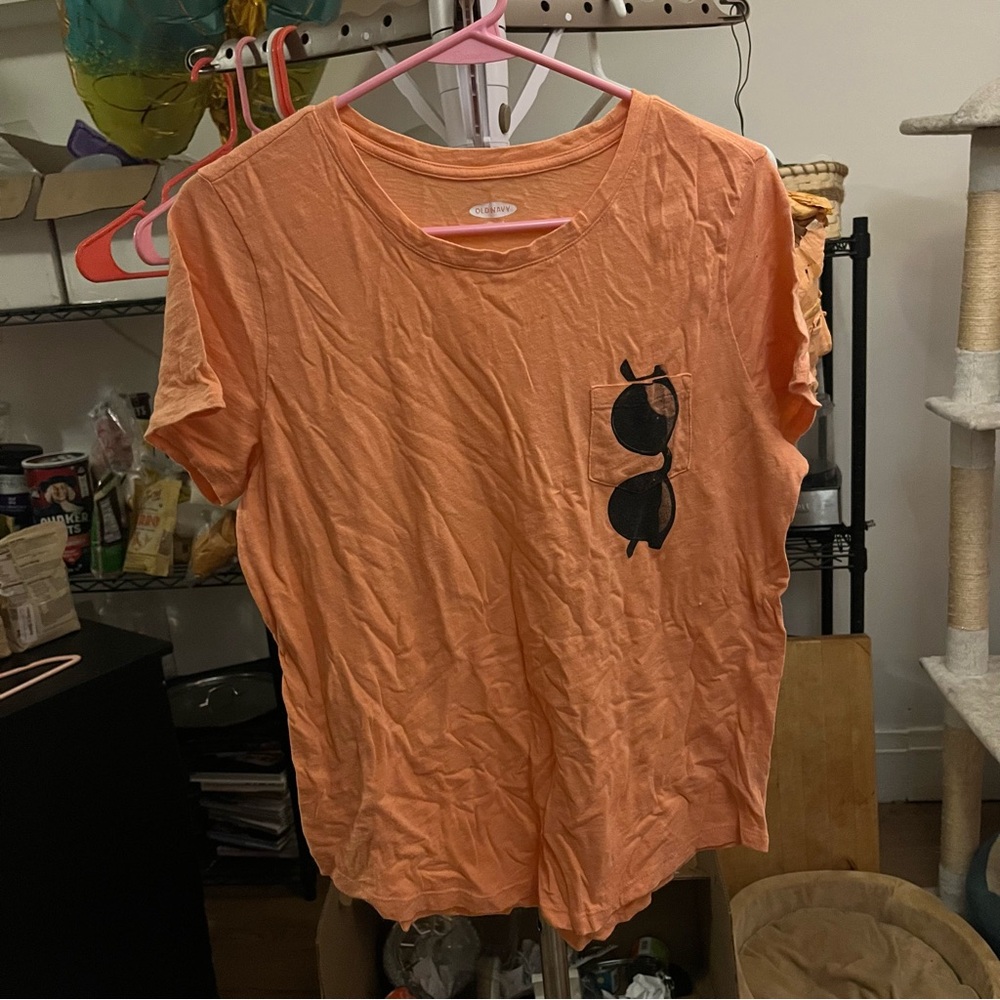 Old Navy Peach Orange Sunglasses Graphic Women's t-shirt
